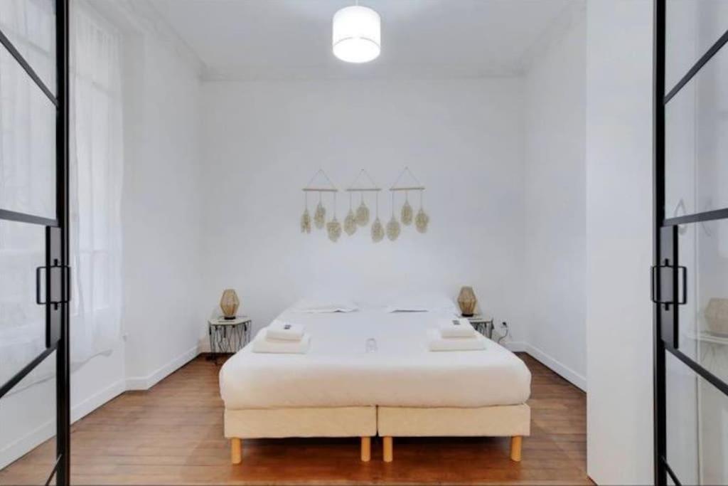 Appartement Magnifique Paris 18 Екстер'єр фото