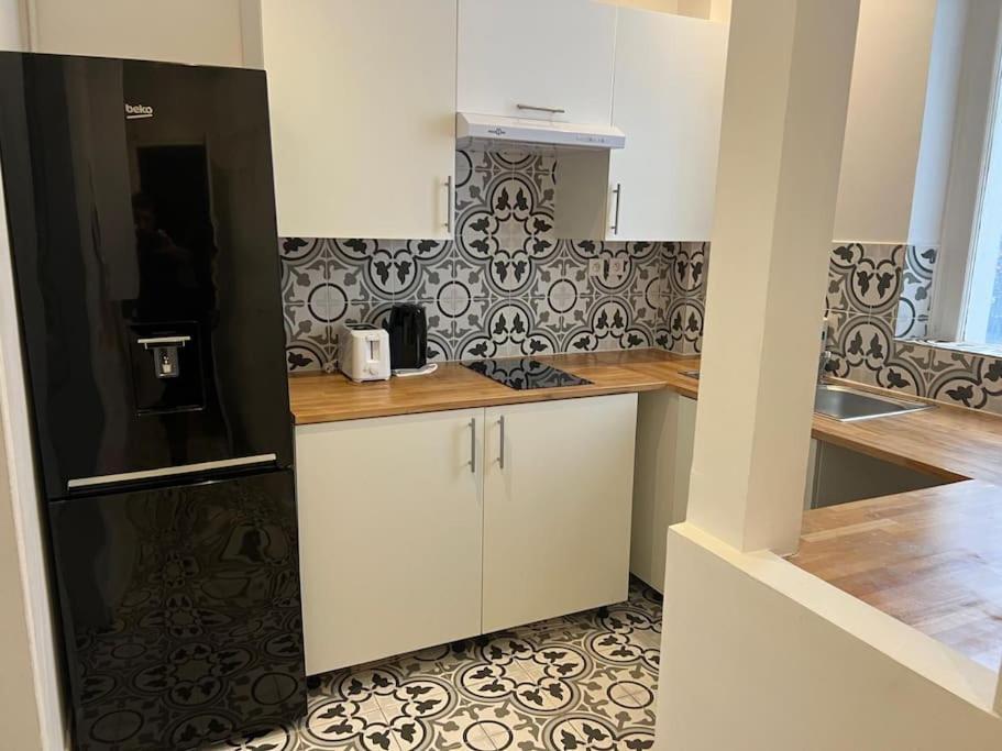 Appartement Magnifique Paris 18 Екстер'єр фото