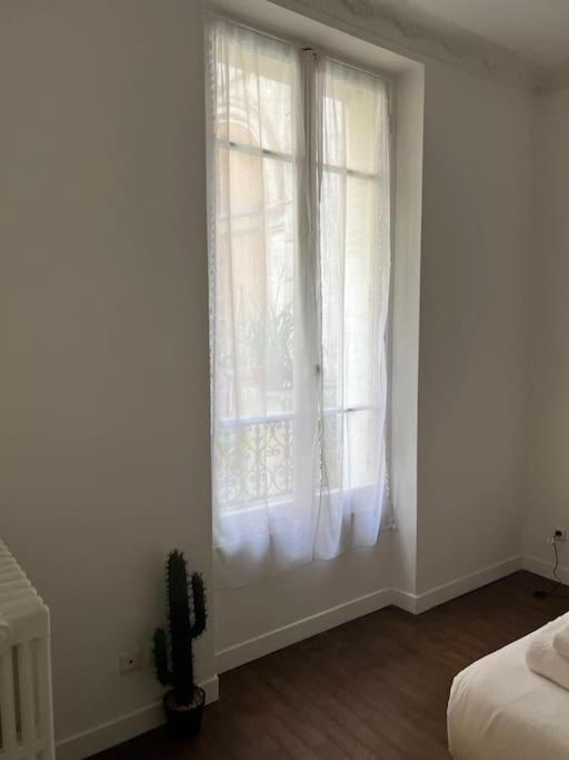 Appartement Magnifique Paris 18 Екстер'єр фото