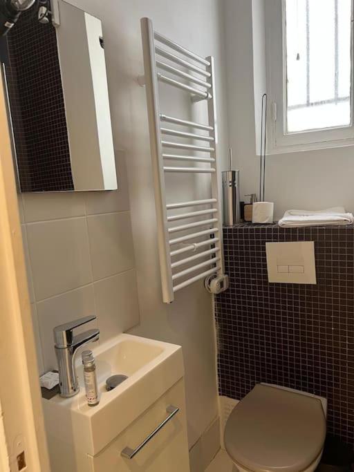 Appartement Magnifique Paris 18 Екстер'єр фото