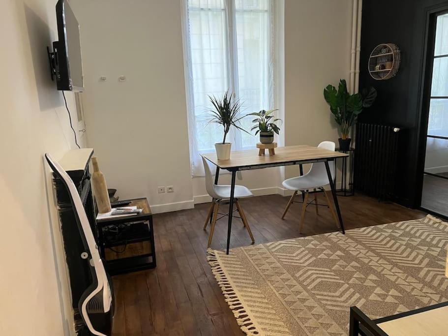 Appartement Magnifique Paris 18 Екстер'єр фото